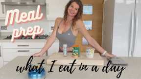 WHAT I EAT IN A DAY | my secret to stay fit and healthy over 50